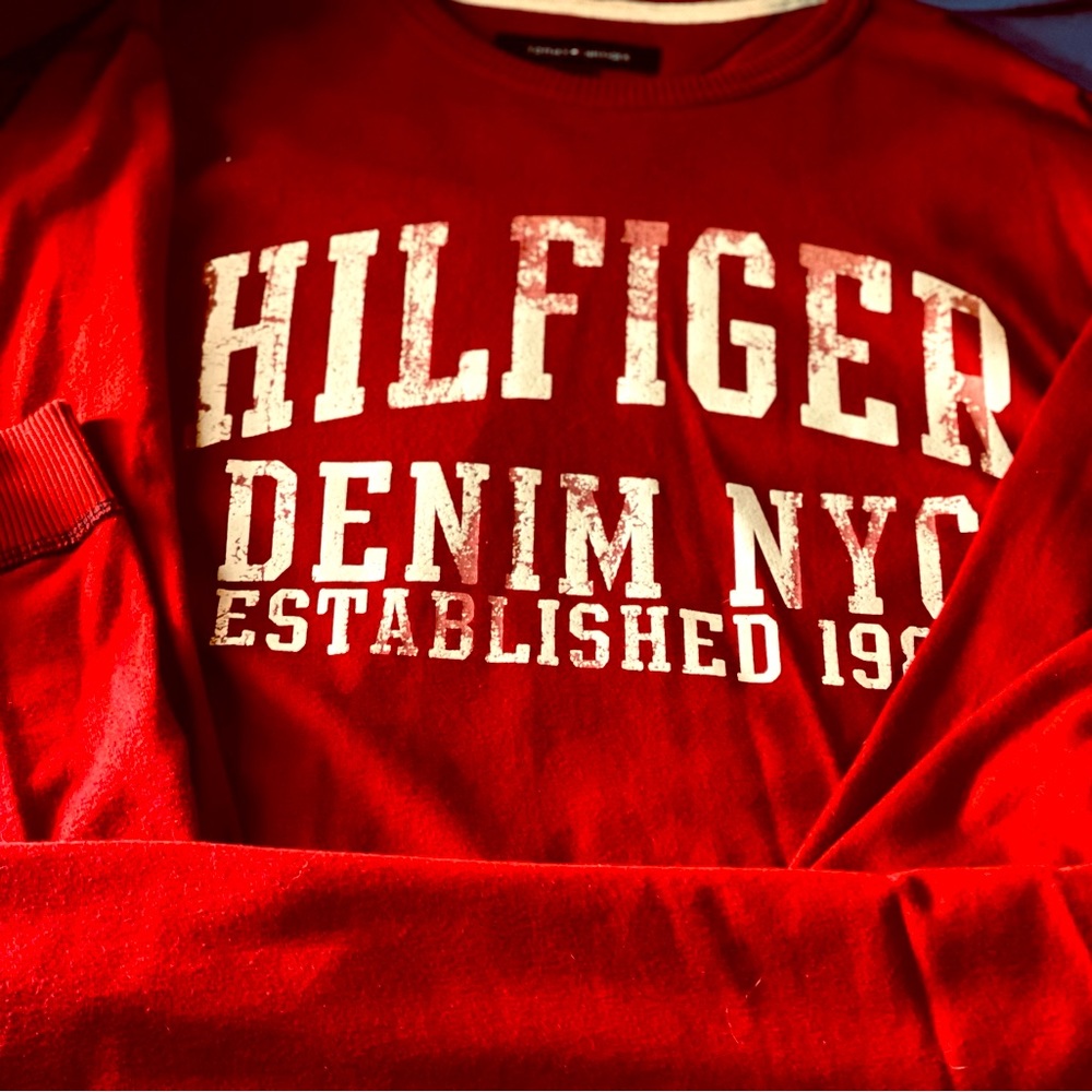 MENS NWOT ; very nice shirt ; TOMMY BRAND LONG SLEEVED THICK SHIRT!